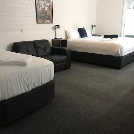 Vineland Motel Mildura Bagian luar foto
