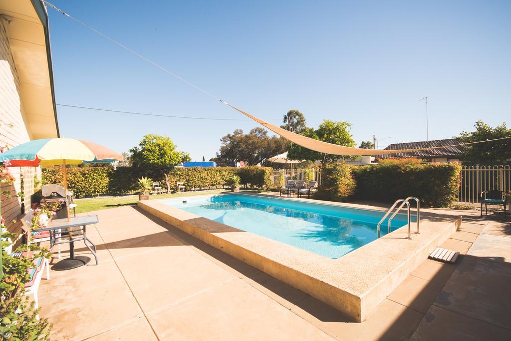 Vineland Motel Mildura Bagian luar foto