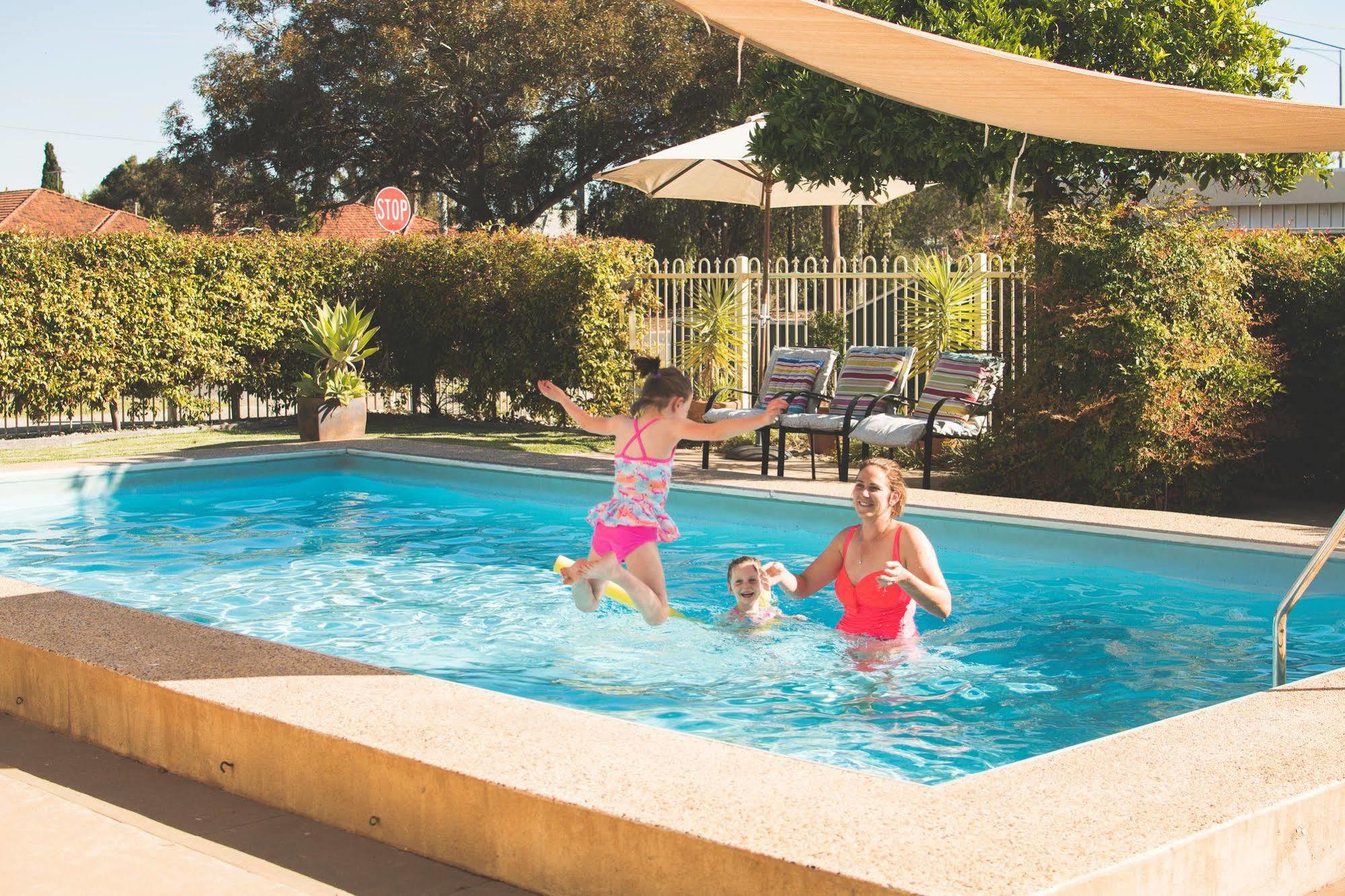 Vineland Motel Mildura Bagian luar foto